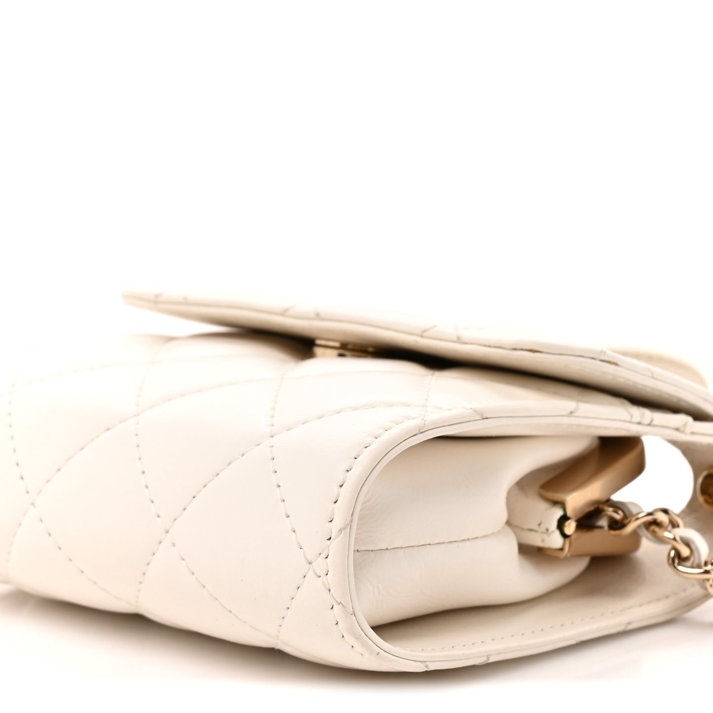 Lambskin Quilted Kiss Lock Top Handle Flap Clutch With Chain White