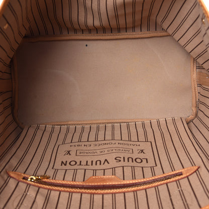 Louis Vuitton Monogram Neo Neverfull MM 4 of 9