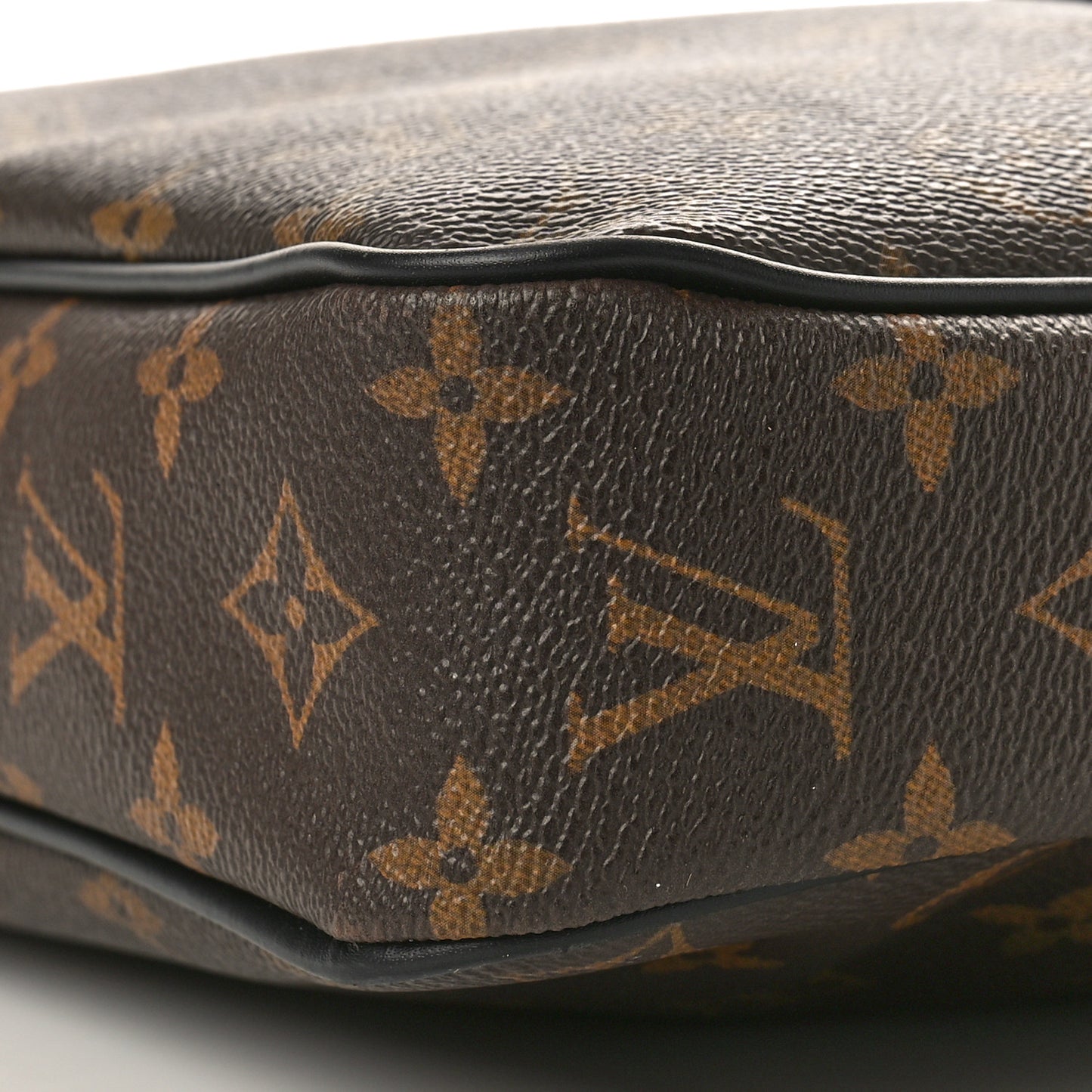 Monogram Macassar Porte-Documents Voyage PM