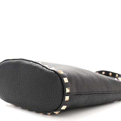 Valentino Garavani Pebbled Calfskin Rockstud Bucket Bag Black 9 of 10