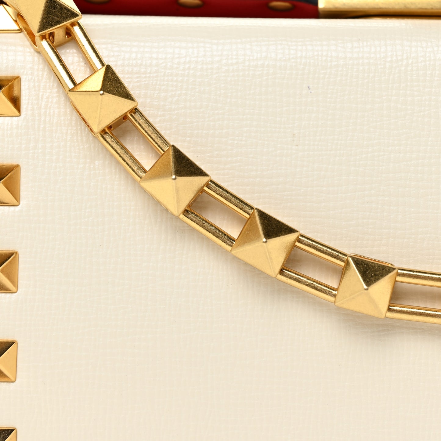 Grainy Calfskin Rockstud Clutch Light Ivory