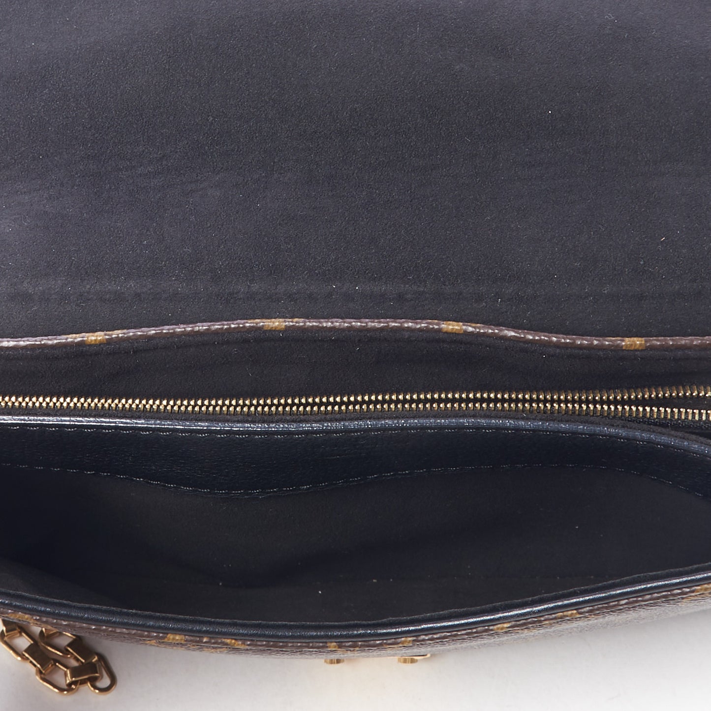 Monogram Pallas Chain Black
