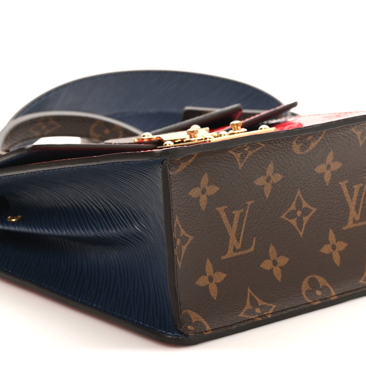 Louis Vuitton Vernis Epi Monogram Spring Street Scarlet 1864341