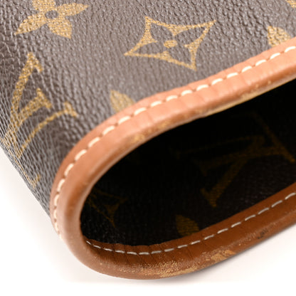 Louis Vuitton Monogram Garment Bag 8 of 14