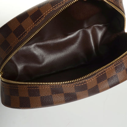 Louis Vuitton Damier Ebene Toiletry Bag 25 5 of 7