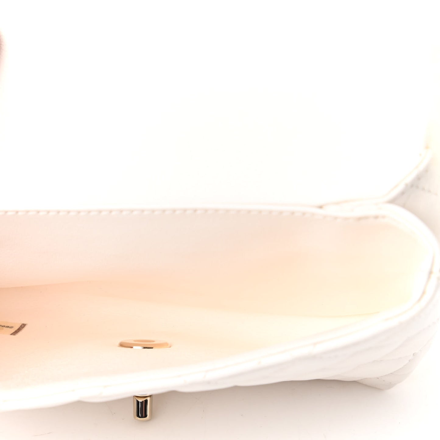 Fur Top Handle Flap White