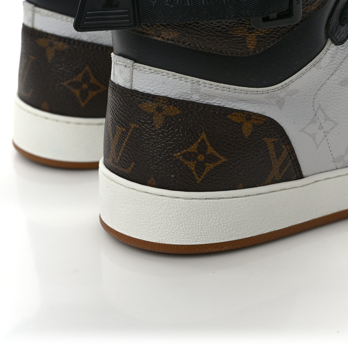 Calfskin Monogram Mens Rivoli High Top Sneakers 9.5 Black