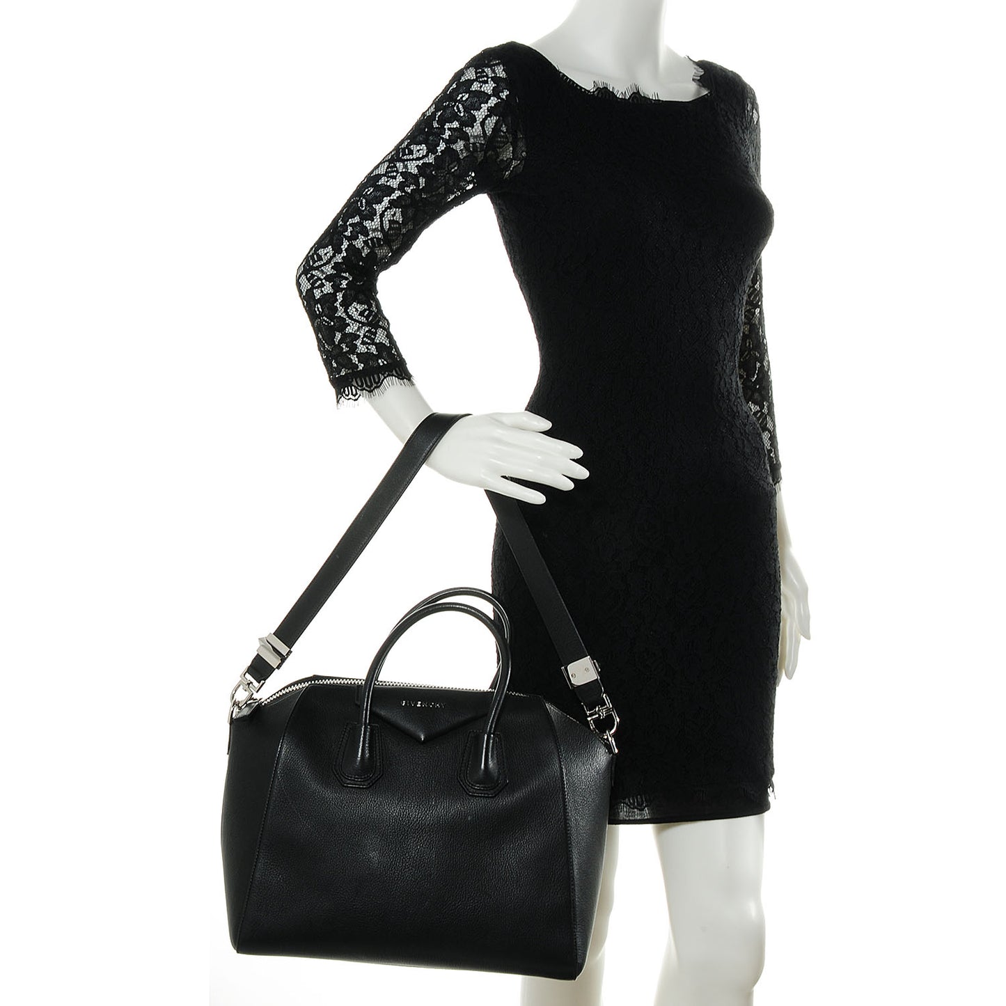 Sugar Goatskin Medium Antigona Black