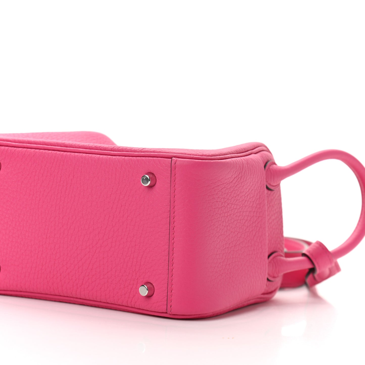 Taurillon Clemence Mini Lindy 20 Rose Shocking