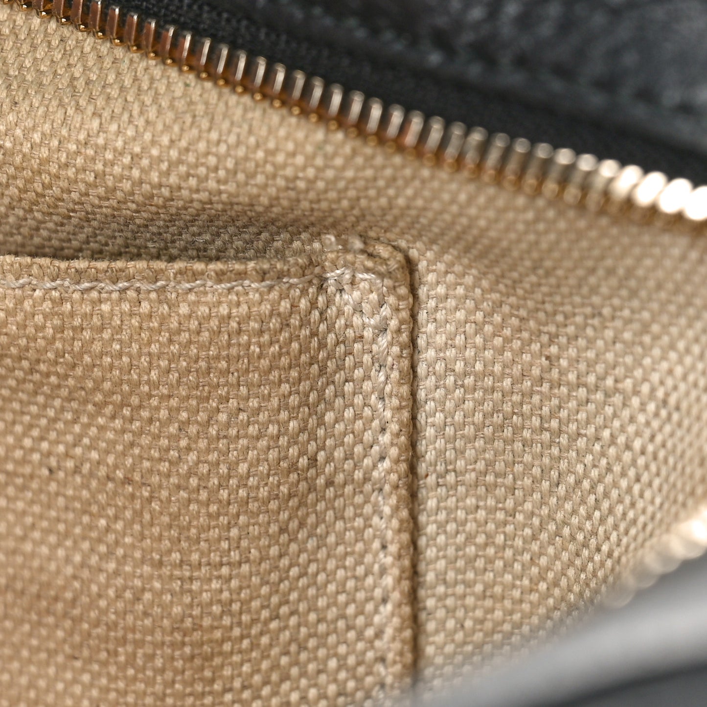 Pebbled Calfskin Small Soho Disco Bag Black