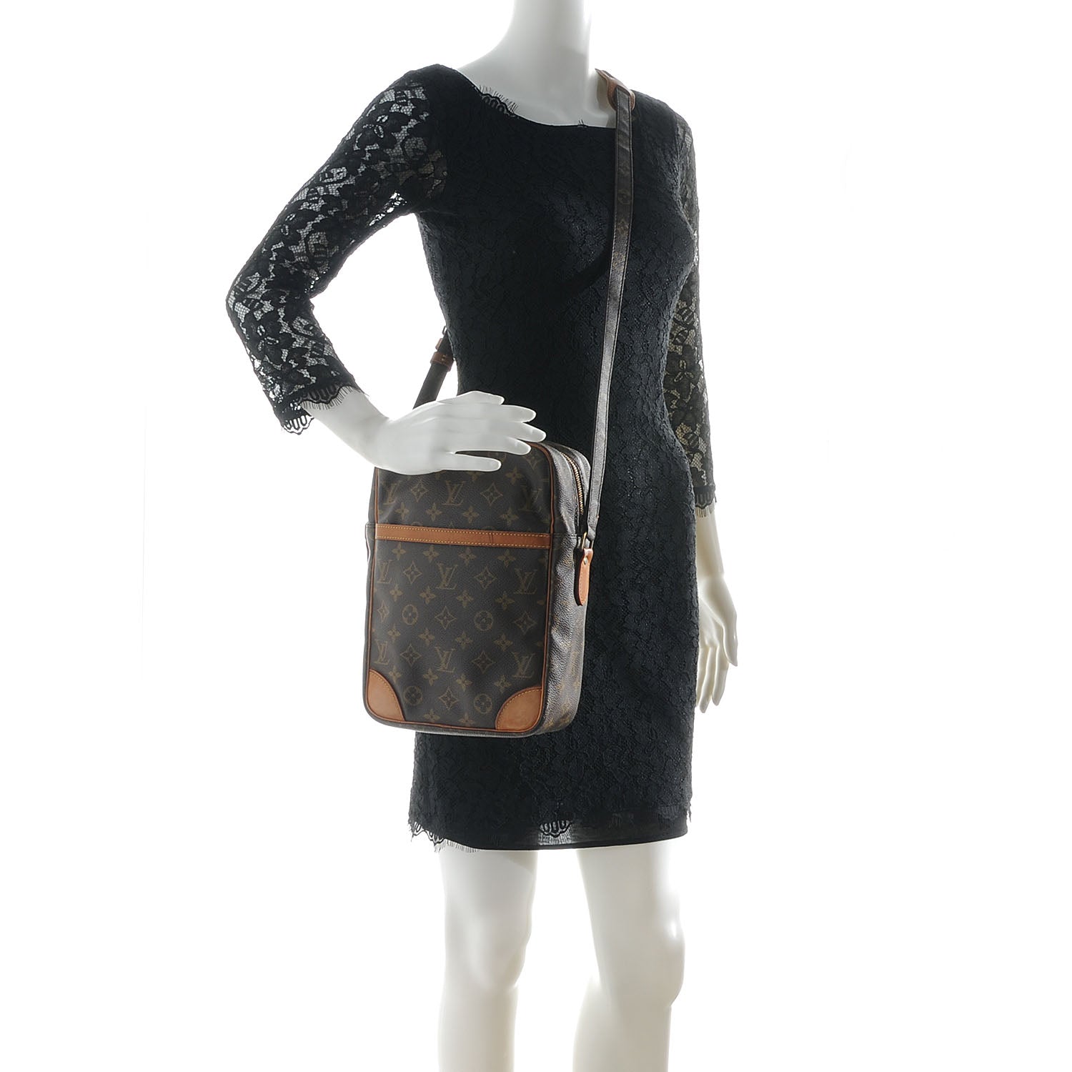 Louis Vuitton Monogram Danube 28 2 of 8