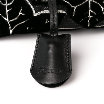 Alexander McQueen Velvet Shopper Tote Black 8 of 12