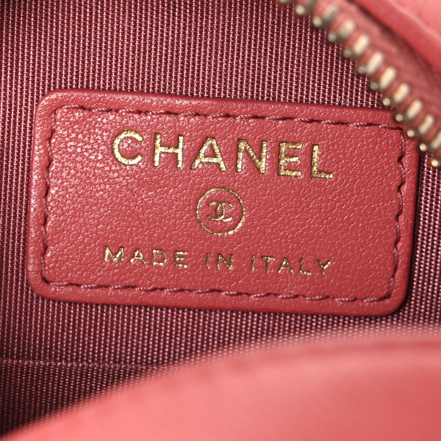 Chanel Goatskin Quilted Chanel 19 Round Clutch With Chain  Coral 5 of 9
