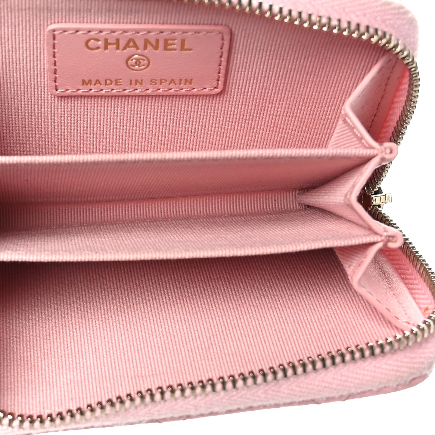 Caviar Quilted Zip Card Holder Pink
