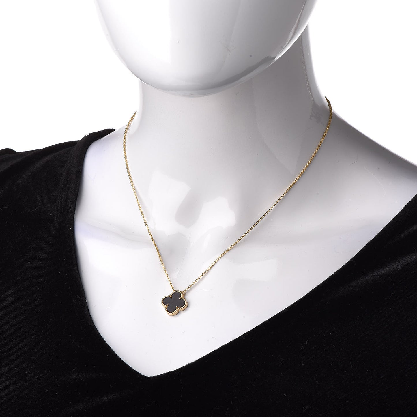 18K Yellow Gold Black Onyx Vintage Alhambra Pendant Necklace