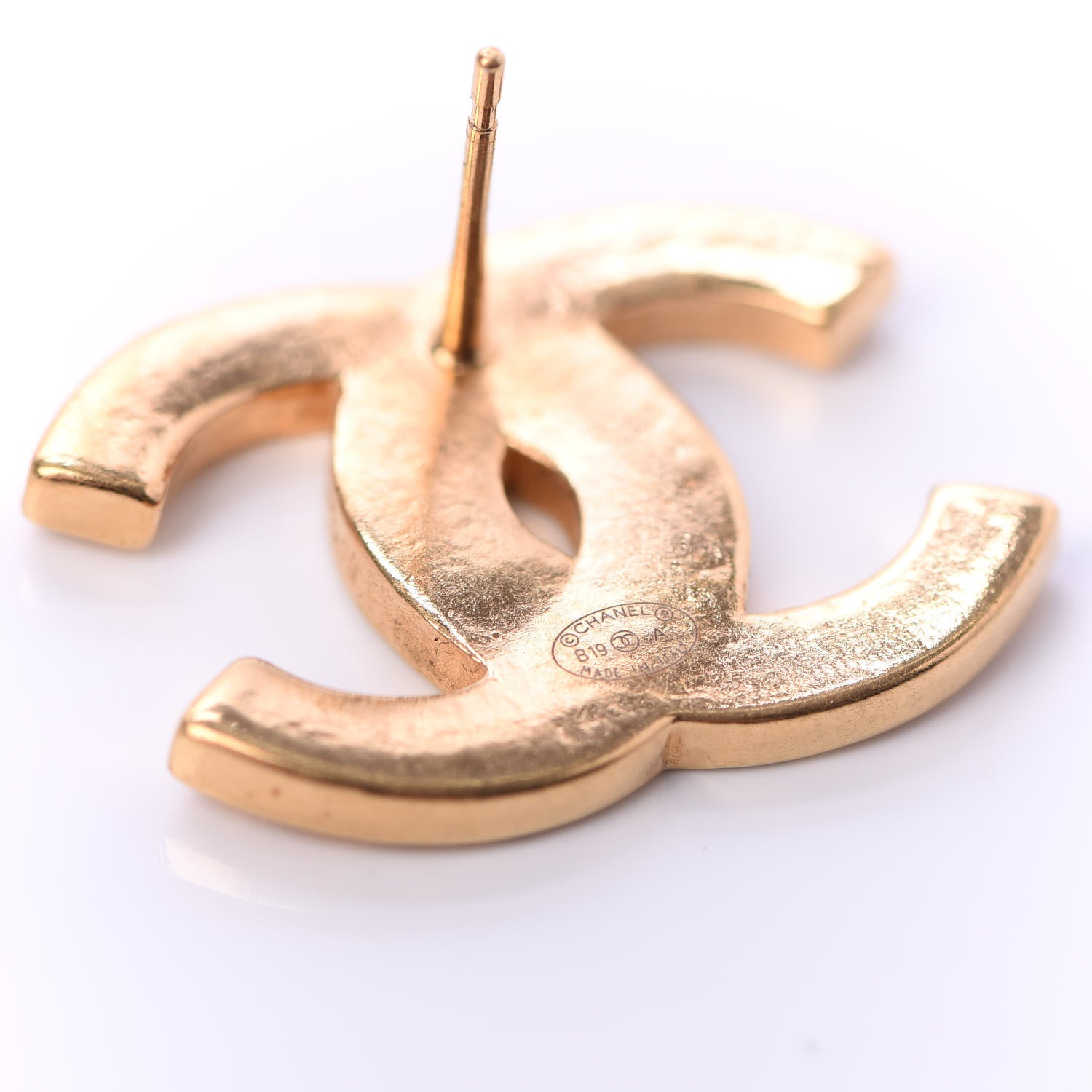 Chanel Metal Along The Nile CC Earrings Gold 4 of 5