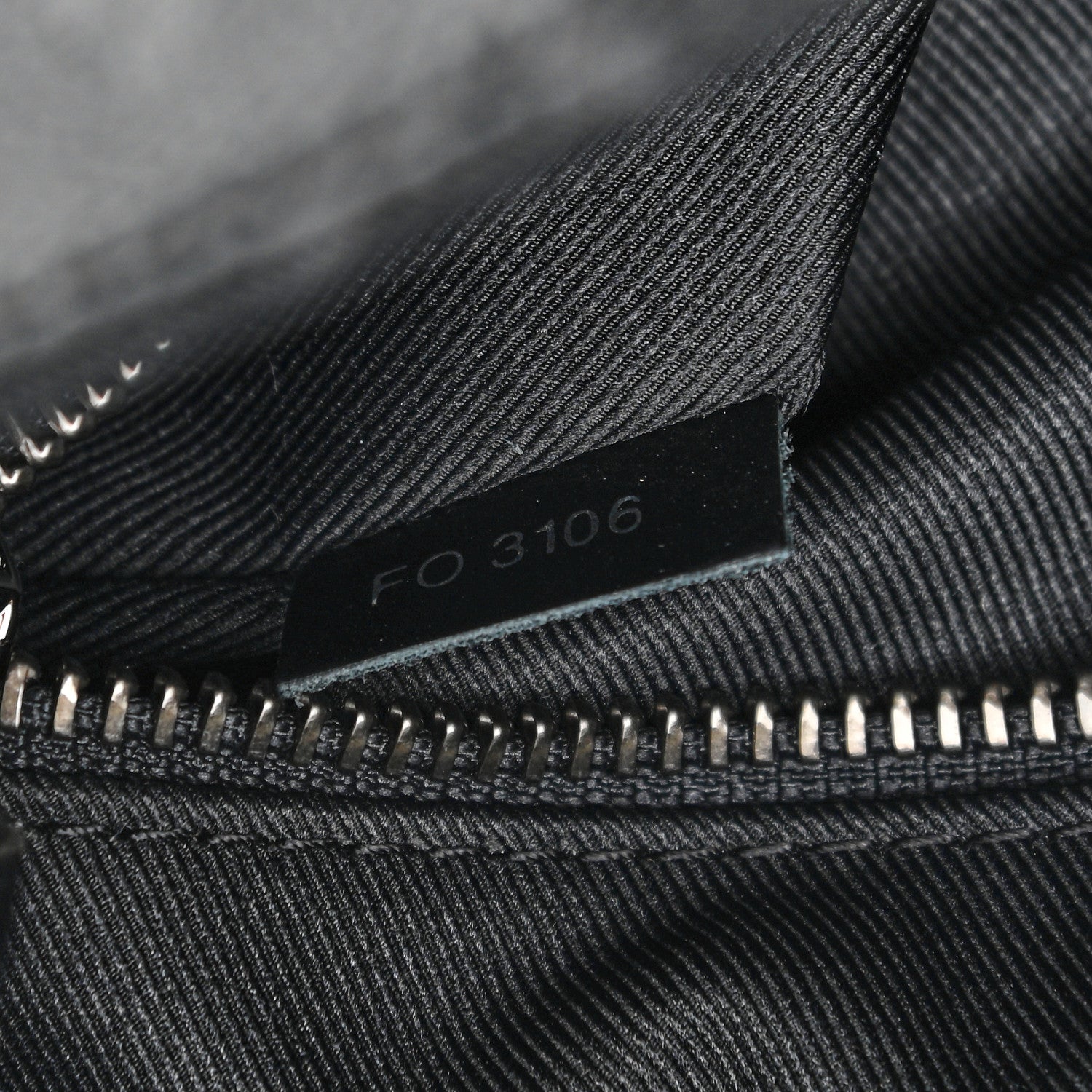 Louis Vuitton Monogram Eclipse Voyager Messenger MM 7 of 10