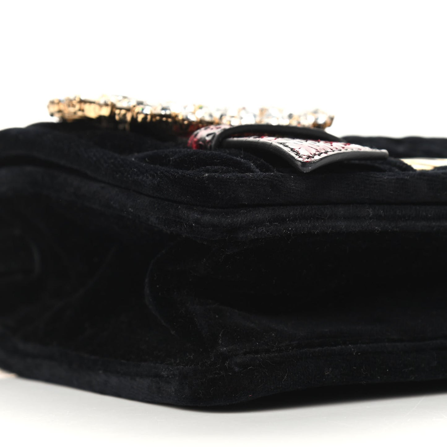 Velluto Matelasse Ayers Crystal Embellished Shoulder Bag Nero Black Rosso