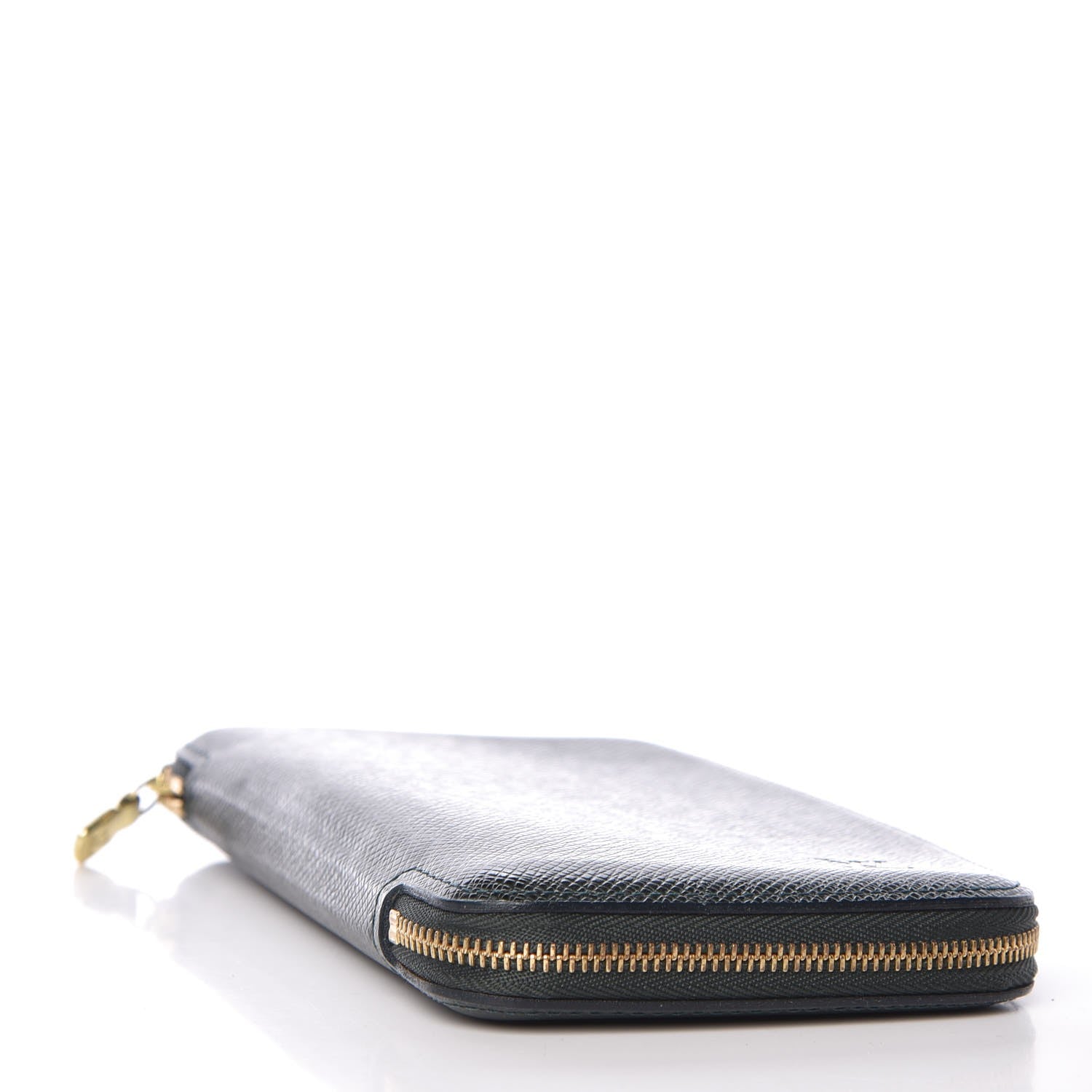 Louis Vuitton Taiga Atoll Travel Organizer Epicea 4 of 7