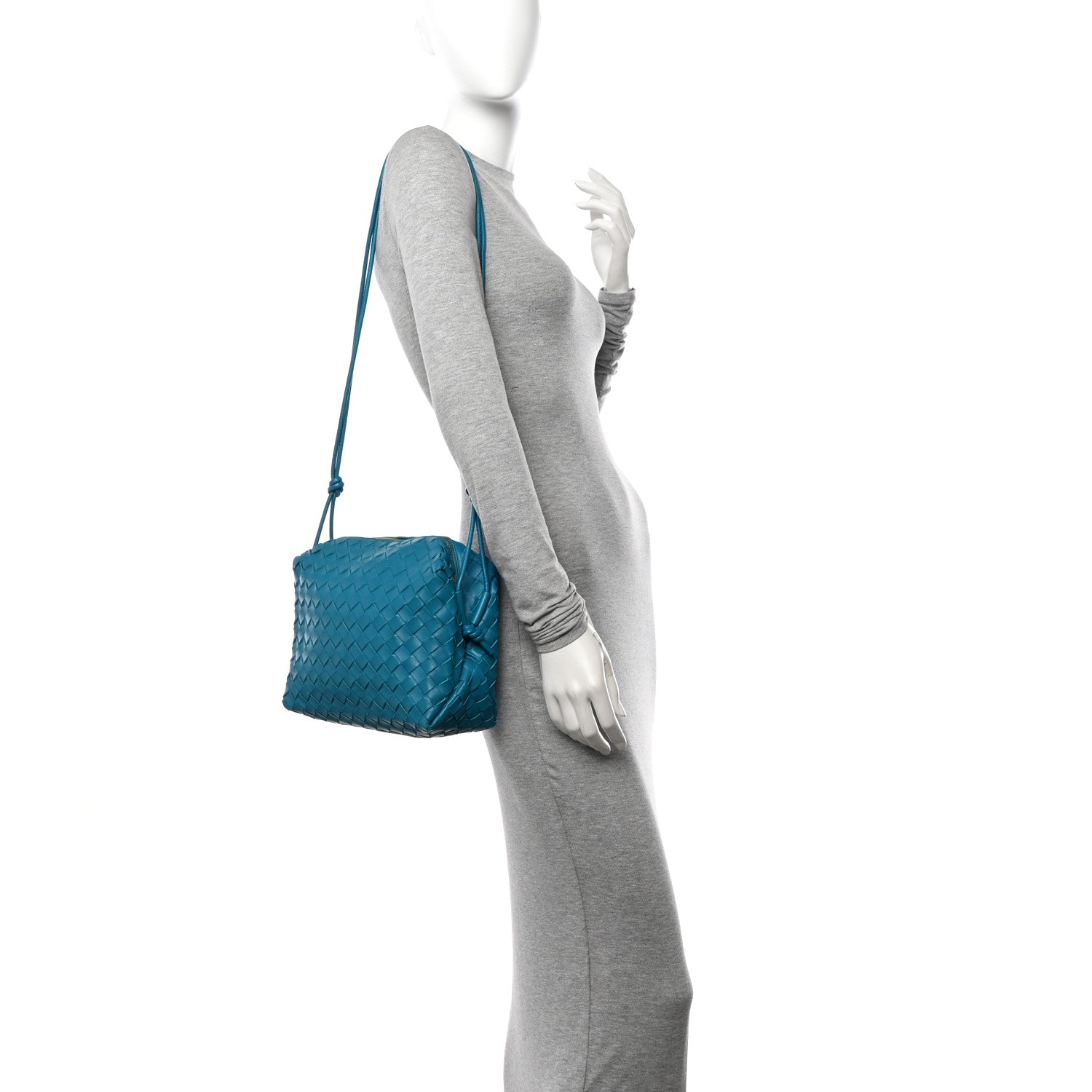 Bottega Veneta Nappa Intrecciato Medium Loop Camera Bag Pool 2 of 11