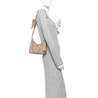 Prada Saffiano Lux Re-Edition 2005 Shoulder Bag Cammeo 2 of 9