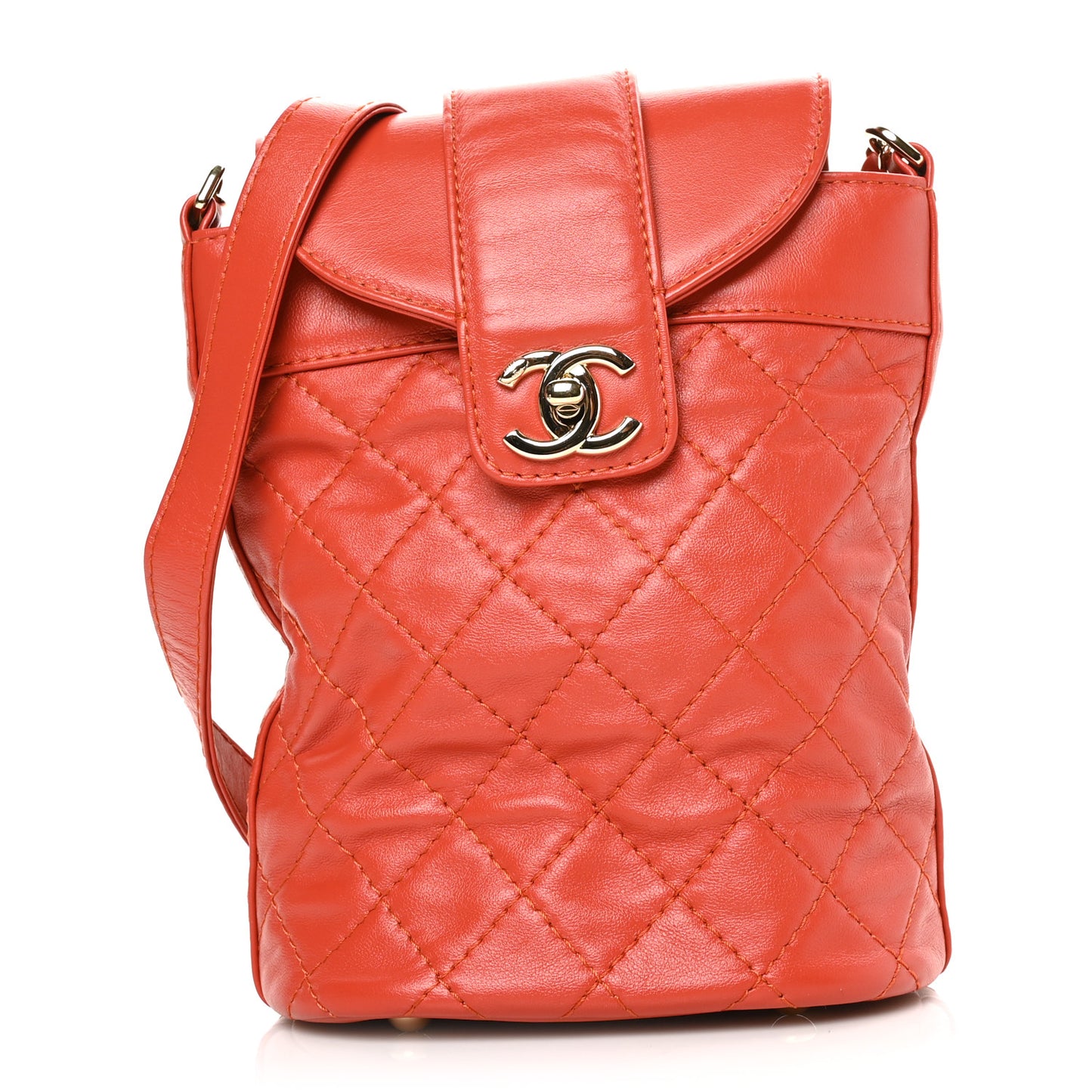 Lambskin Quilted Small CC Lock Flap Bucket Bag Red