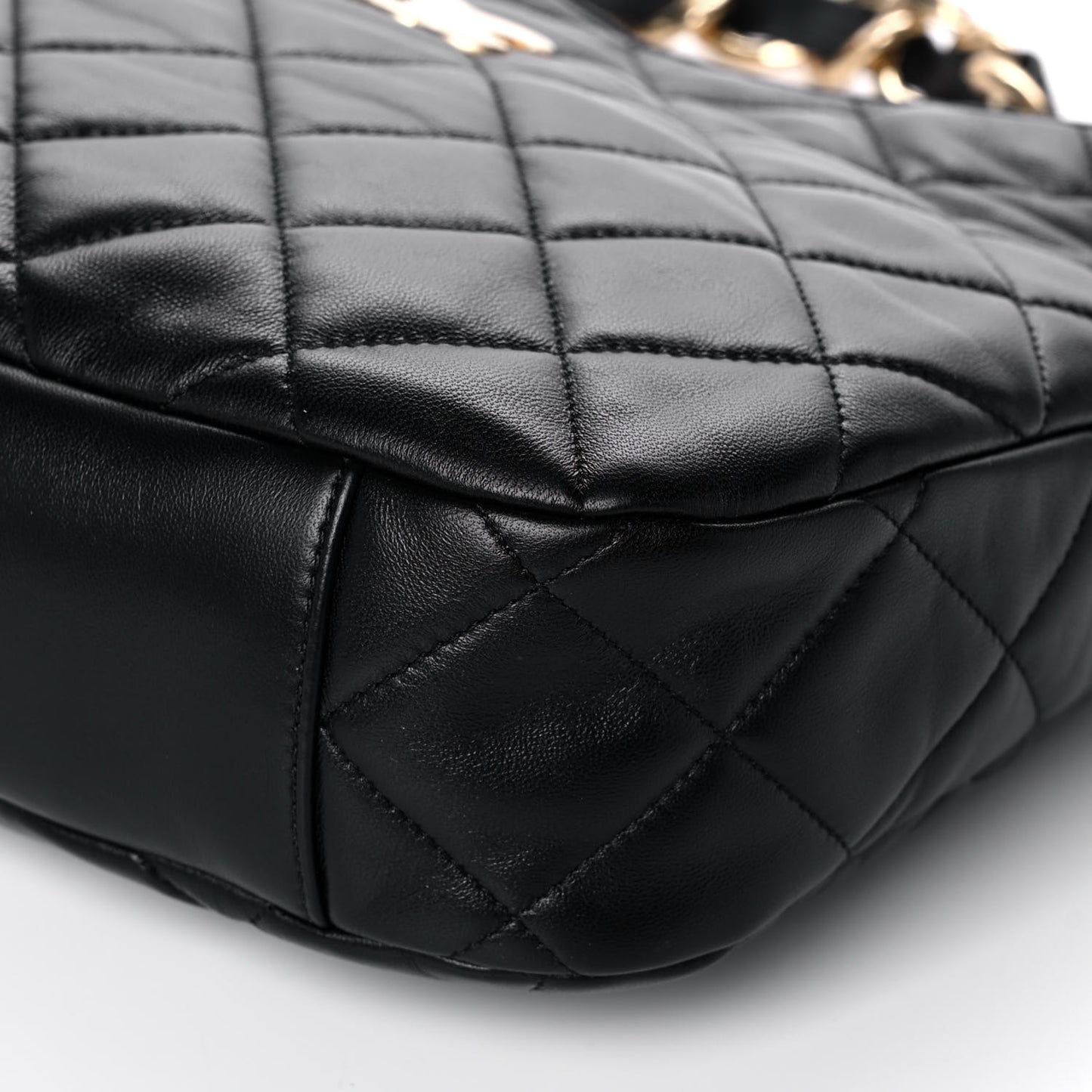 Lambskin Quilted Large CC Funky Town Hobo Black