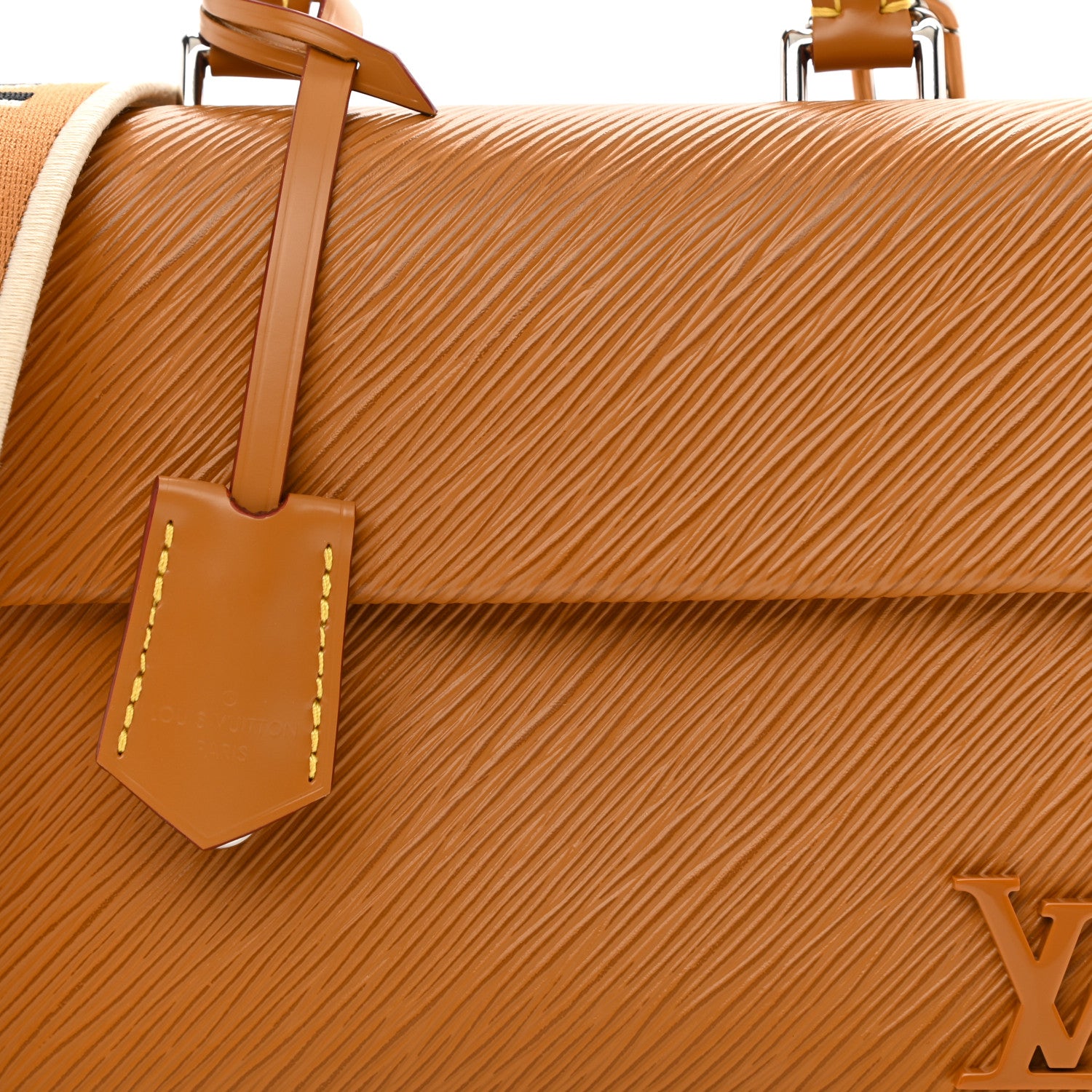 Louis Vuitton Epi Cluny Mini Gold Honey 7 of 7