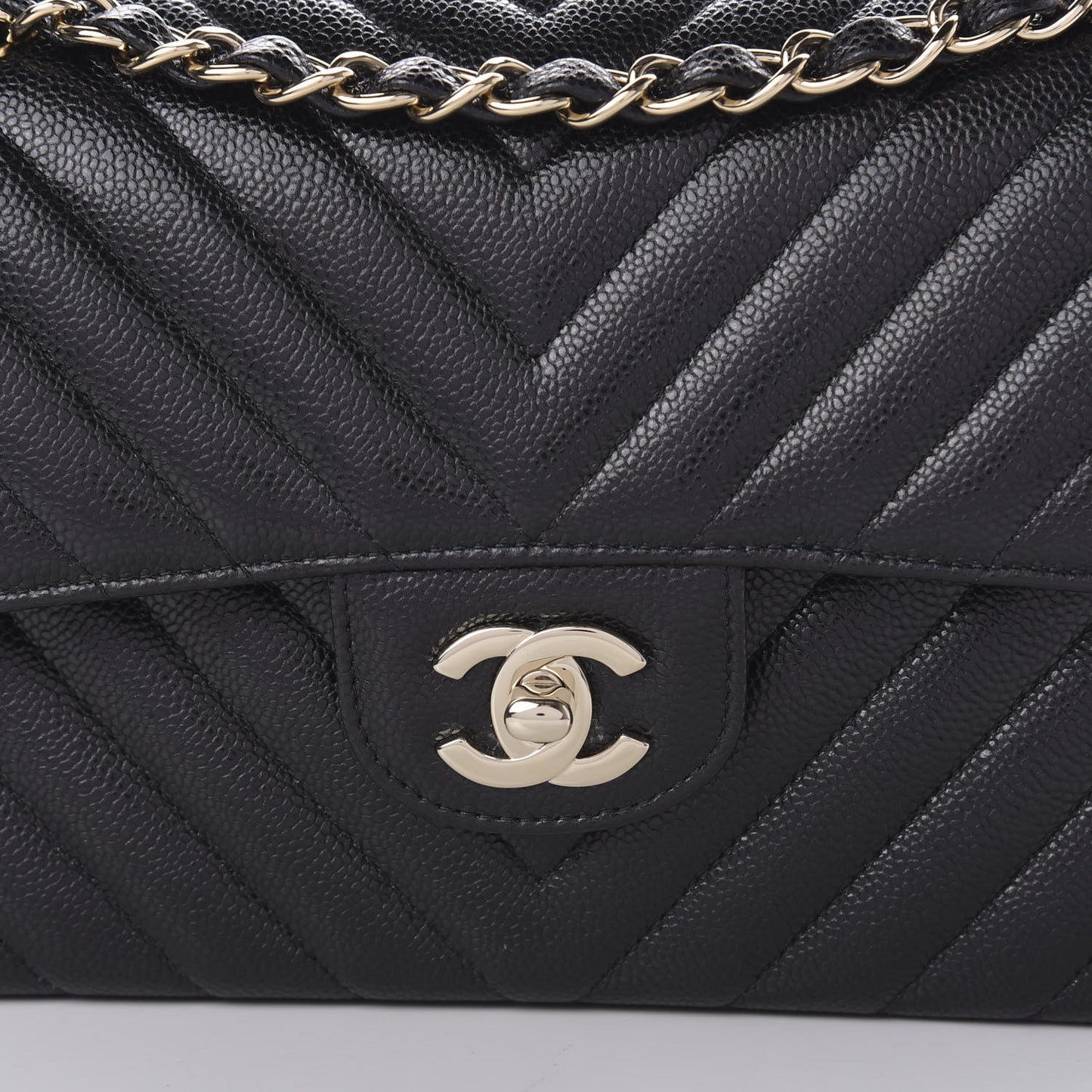Caviar Chevron Quilted Small Double Flap Black