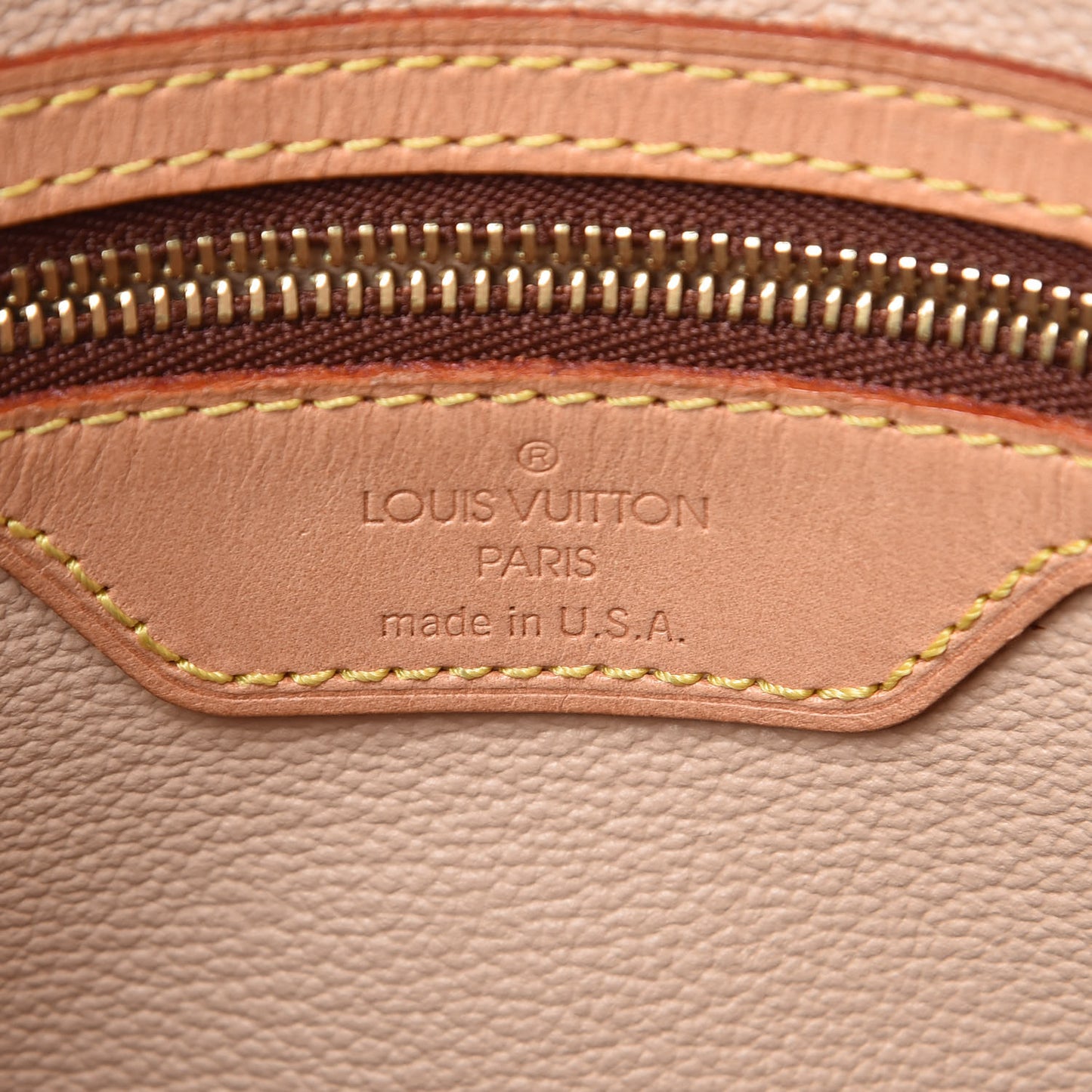 Monogram Petit Bucket 23