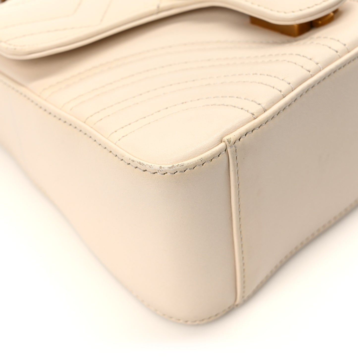 Calfskin Matelasse Mini GG Marmont Top Handle Shoulder Bag White
