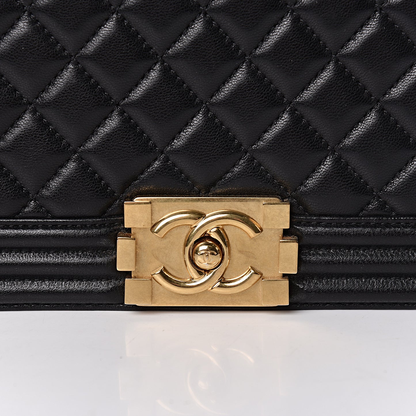Lambskin Quilted Large Boy Flap Black