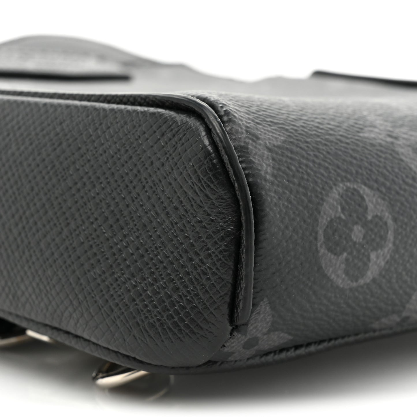 Taigarama Outdoor Slingbag Black