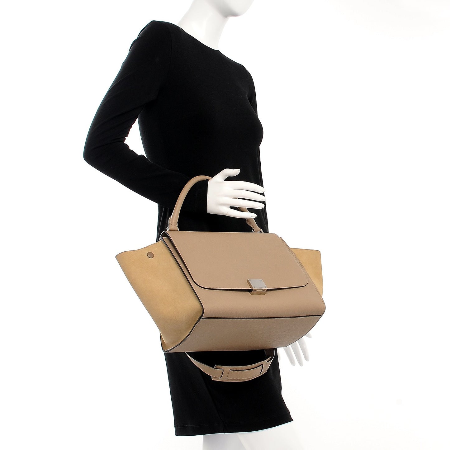 Drummed Calfskin Suede Medium Trapeze Dune