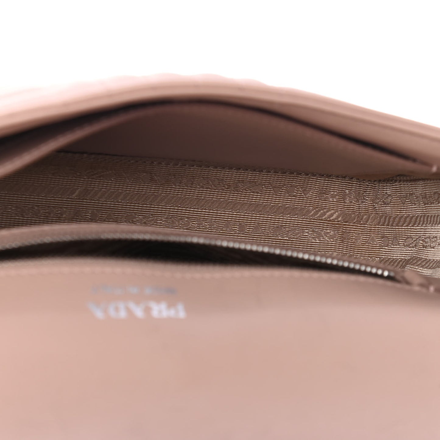 Soft Calfskin Impunture Diagramme Medium Chain Flap Shoulder Bag Cipria