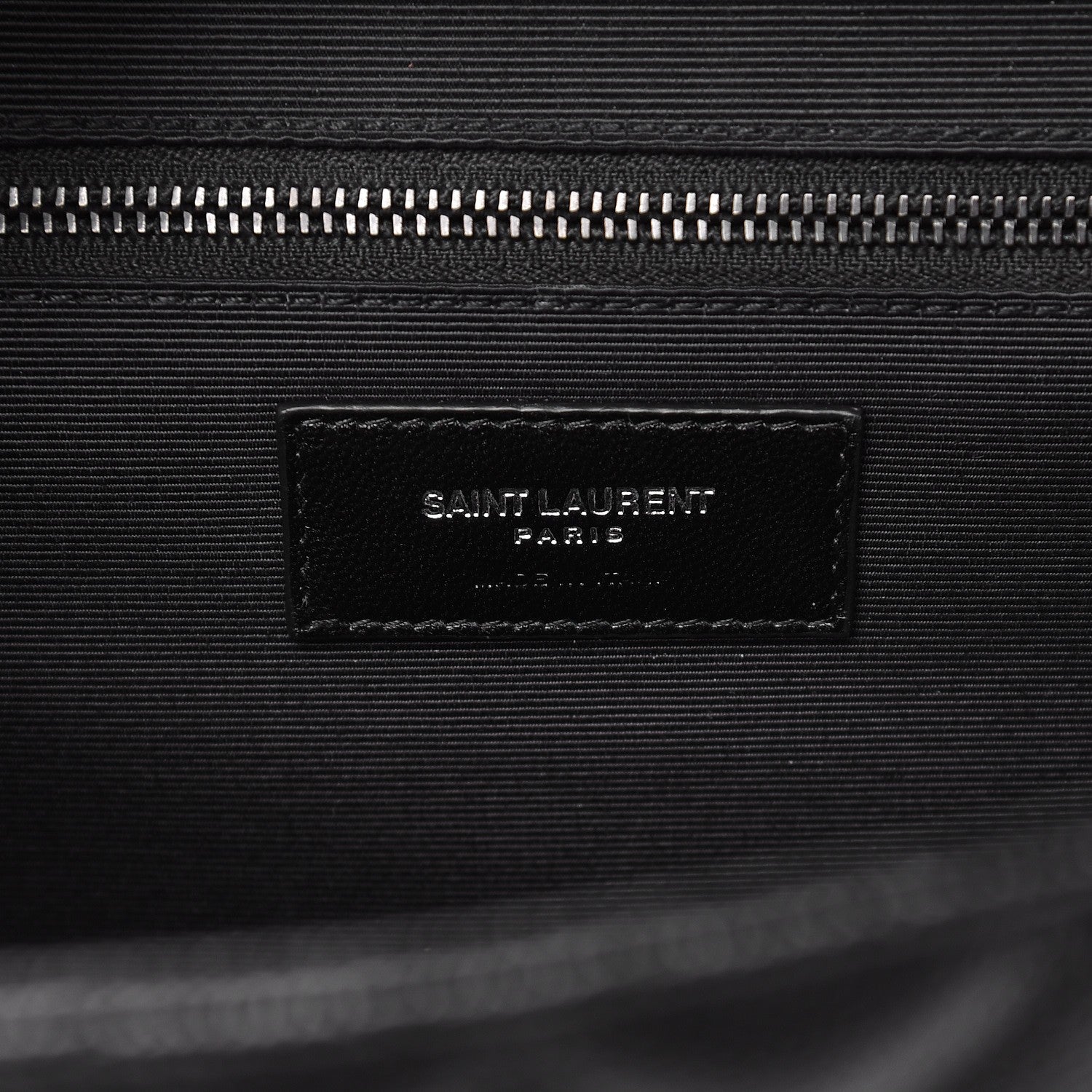 Saint Laurent Grain De Poudre Textured Mixed Matelasse Large Triquilt Monogram Monochrome Satchel Black 7 of 9