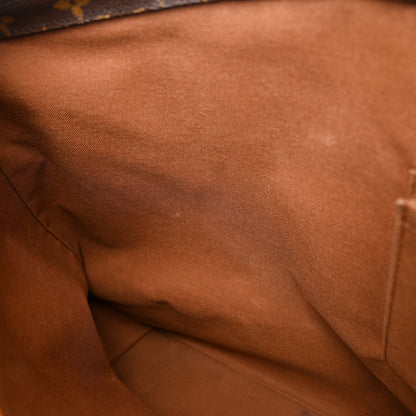 Louis Vuitton Monogram Cabas Mezzo 12 of 25