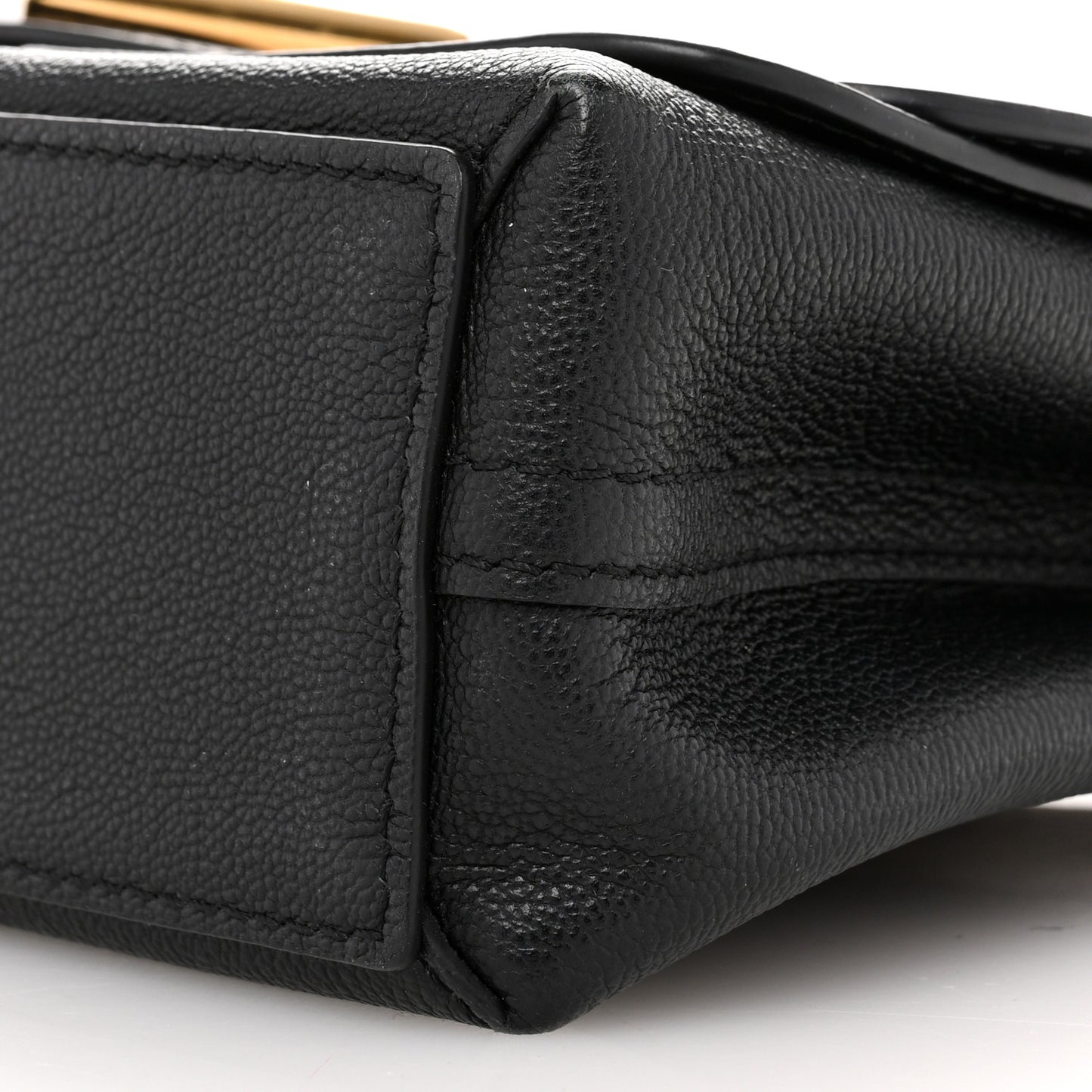 Monogram Cuir Plume Ecume Very Chain Bag Black