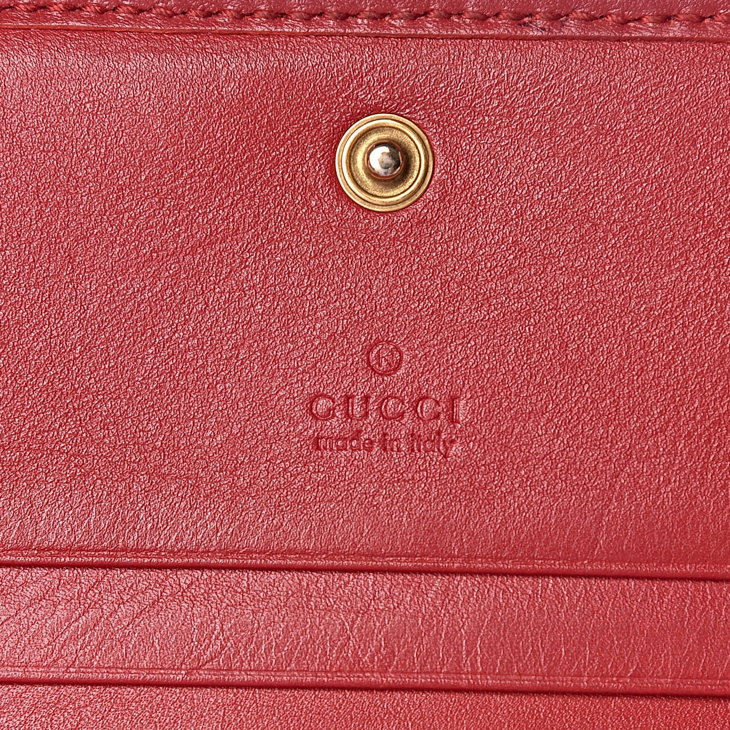 Calfskin Matelasse GG Marmont Card Case Hibiscus Red