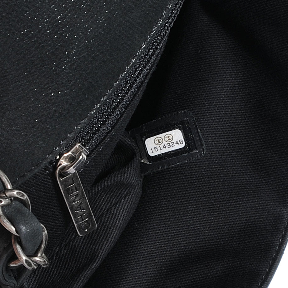 Chanel Iridescent Calfskin VIP Flap Black 7 of 7
