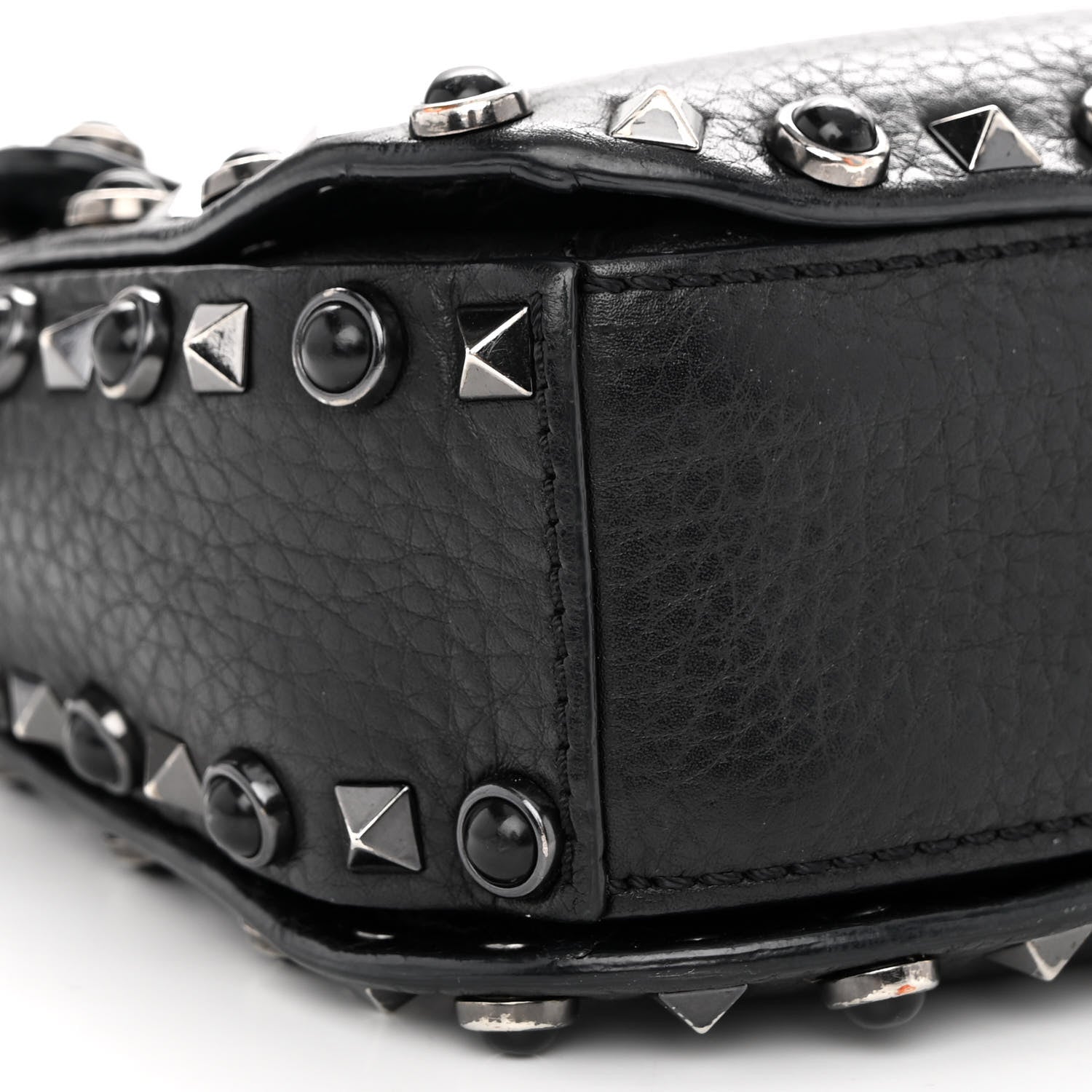 Valentino Garavani Pebbled Calfskin Onyx Medium Rockstud Rolling Flap Saddle Bag Black 8 of 14