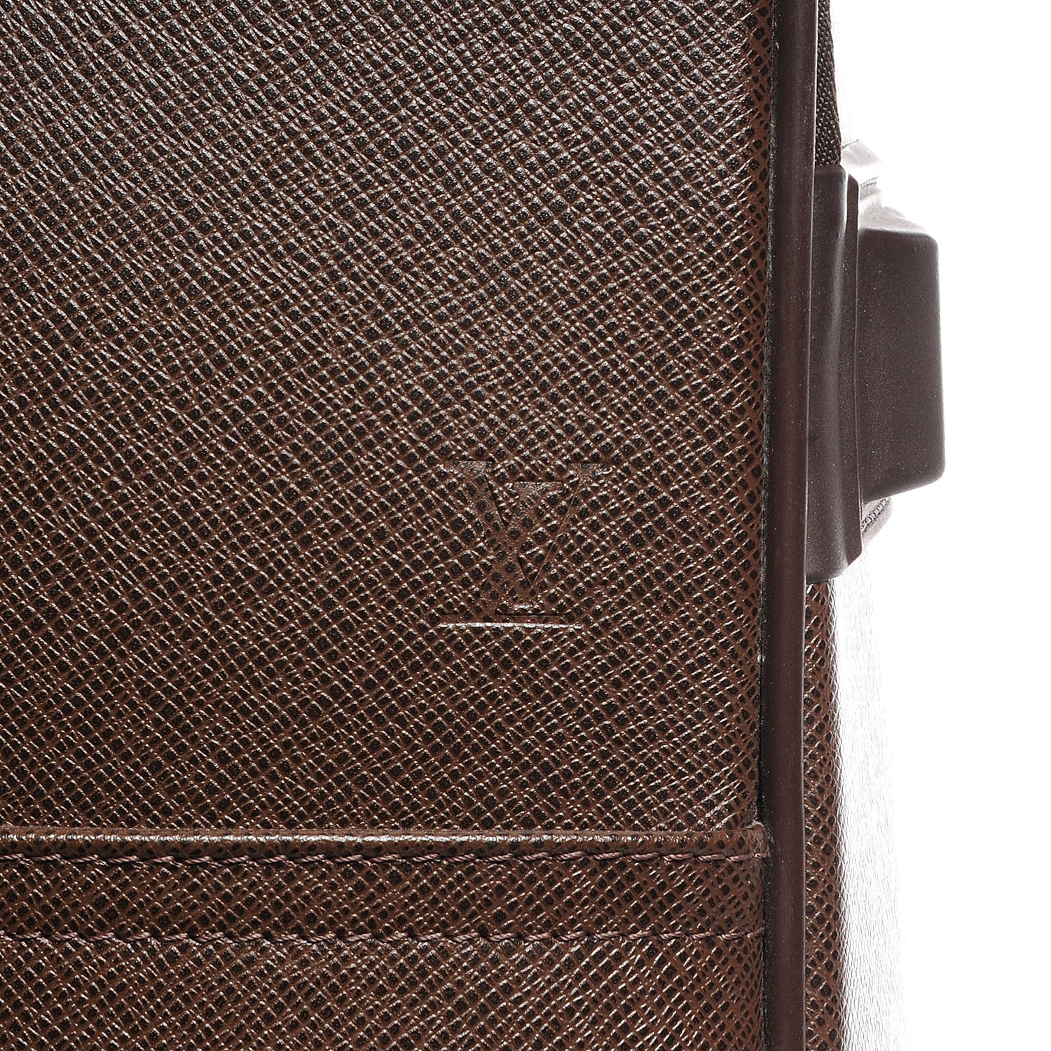 Louis Vuitton Taiga Pegase 55 Grizzli 8 of 8