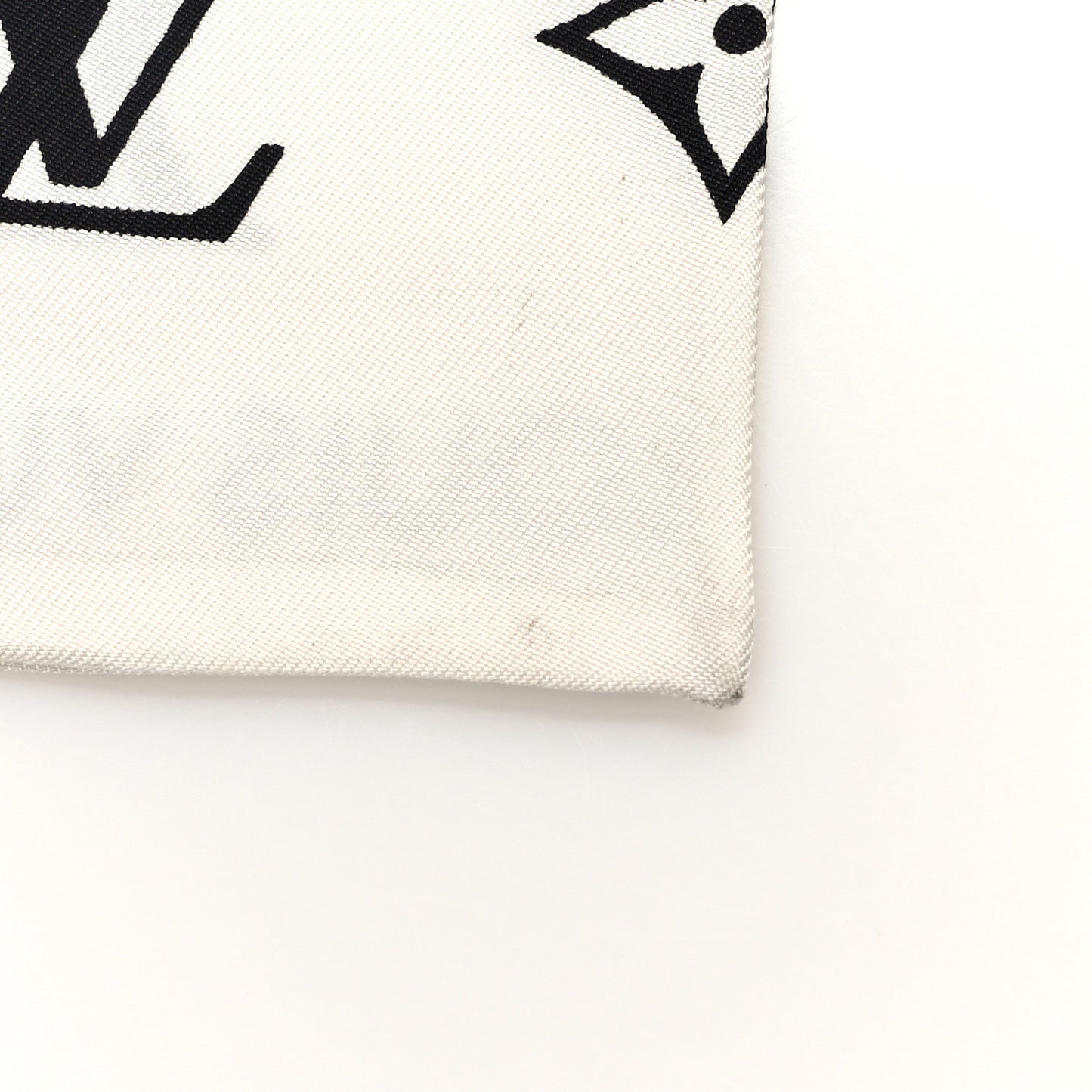 Silk Monogram Confidential Bandeau Black
