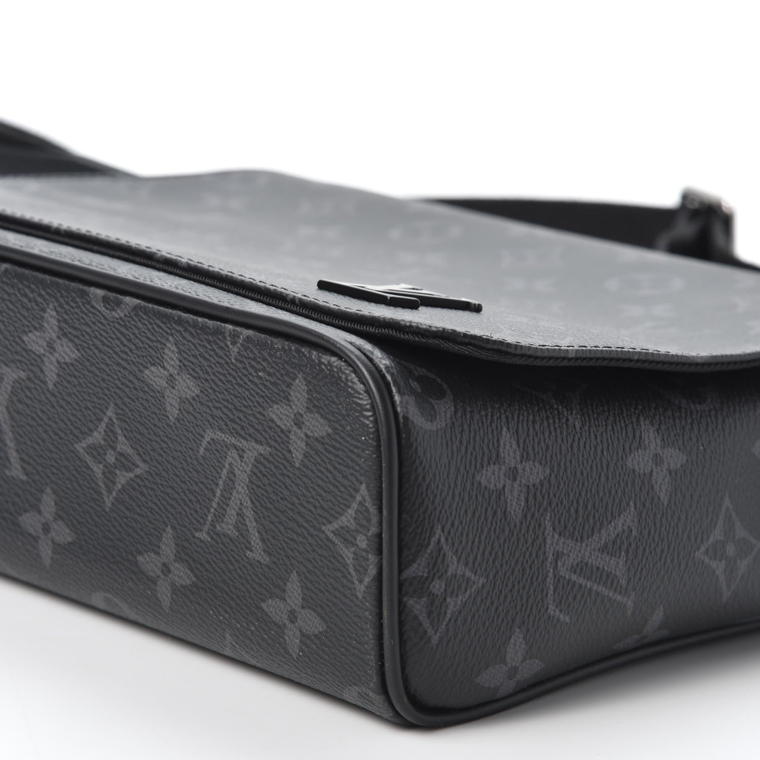 Louis Vuitton Monogram Eclipse District PM Black 6 of 9