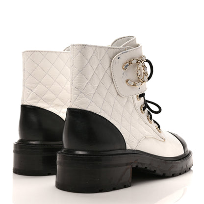 Chanel Shiny Goatskin Calfskin Quilted Lace Up Combat Boots 40 Black White 4 of 10