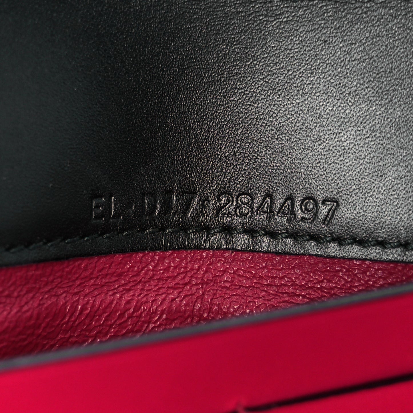 Calfskin Serpenti Forever Star Chain Wallet Black Red