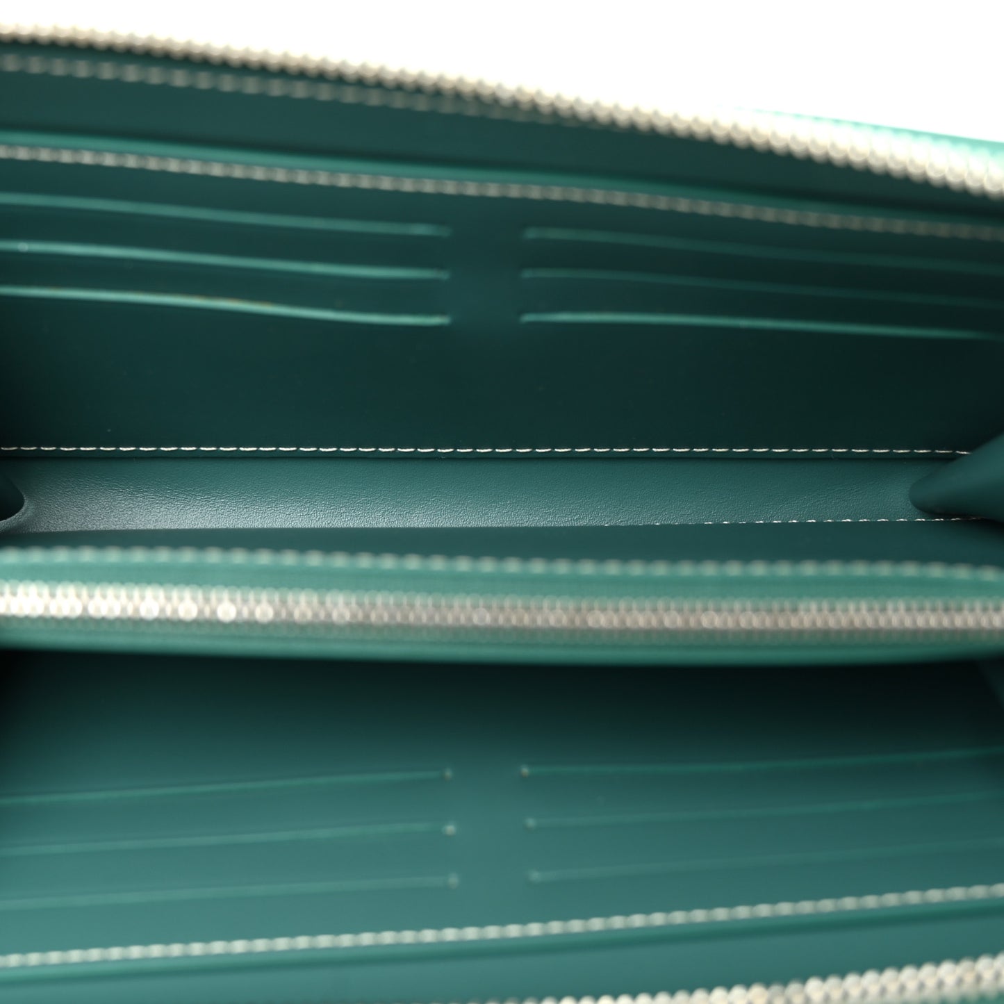 Goyardine Matignon Zip Around GM Wallet Green