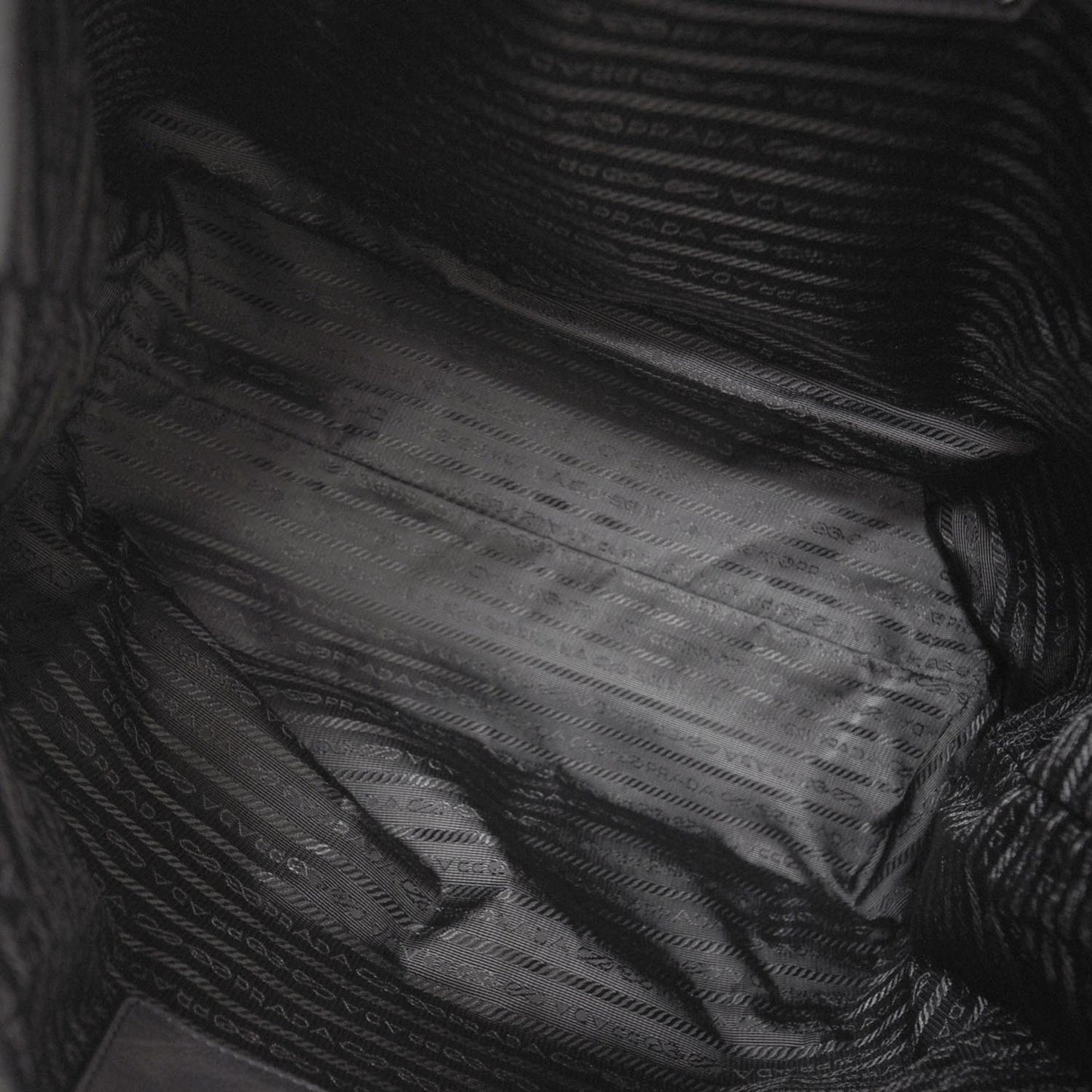 Vitello Shine Tote Fumo