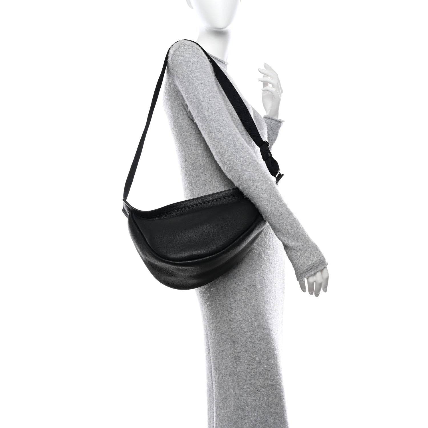 The Row Grained Calfskin Large Slouchy Banana Bag Black 3 of 9