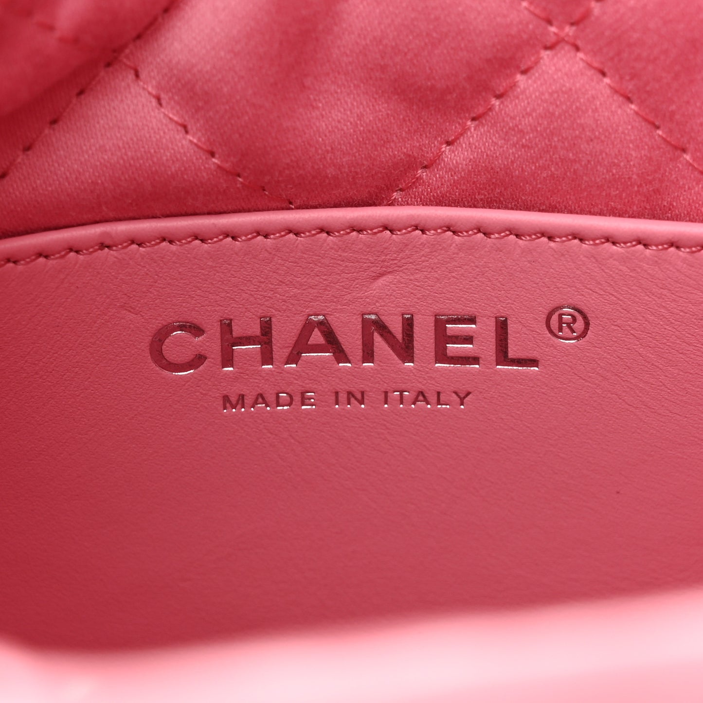 Shiny Calfskin Quilted Mini Chanel 22 Pink